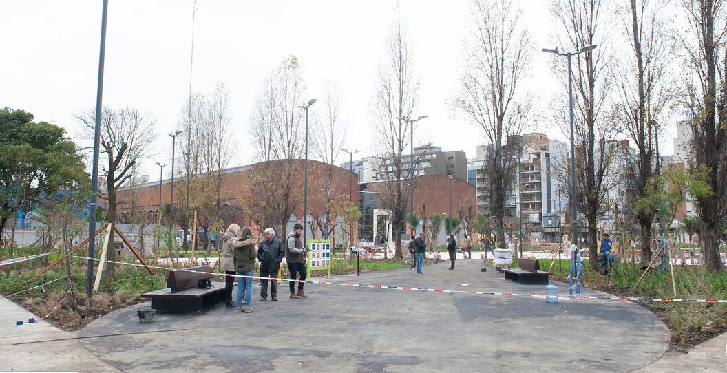 Inauguran la Plaza Clemente en Colegiales