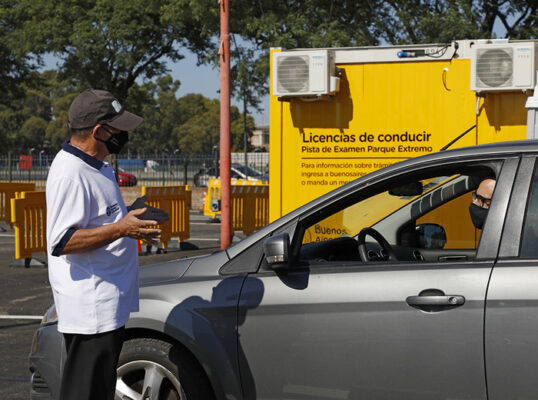 Autorizan a circular provisoriamente a quienes tengan que reimprimir la licencia de conducir