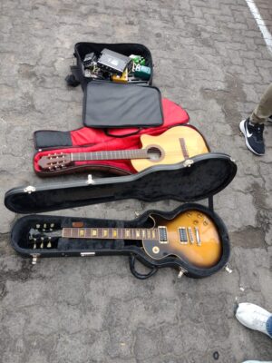 La policía pudo recuperar valiosos instrumentos musicales, 2 detenidos