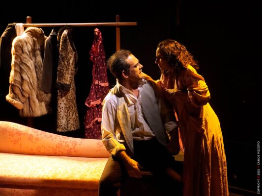 El Crisol Teatro presenta “Las Costureras. Un melodrama pueblerino”
