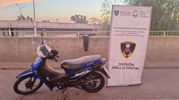 La Policia de la Ciudad recuperó una moto en apenas 15 minutos