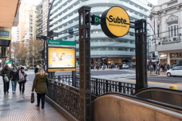 El Subte moderniza otra estación clave de la Línea D