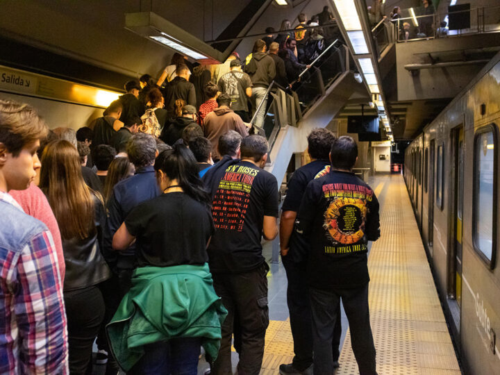 El subte extiende su horario por el partido de River y el recital de My Chemical Romance