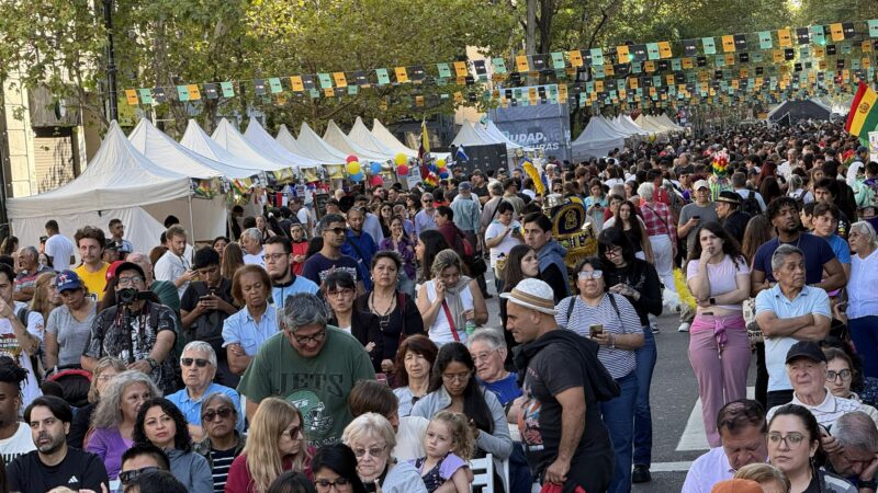 La Ciudad se vistió de América en un evento masivo y multicultural