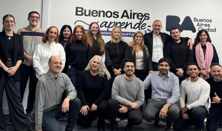 La Ciudad impulsa empleo tecnológico junto a NTT Data