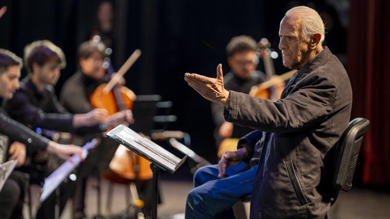 La Orquesta Escuela Emilio Balcarce inició su temporada 2026 con nuevos talentos