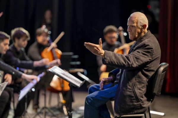 La Orquesta Escuela Emilio Balcarce inició su temporada 2026 con nuevos talentos
