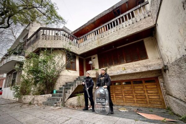 Recuperaron la propiedad número 901 tomada ilegalmente en el barrio de Floresta
