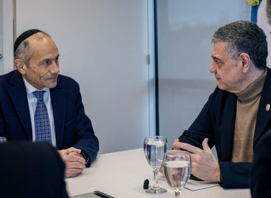 Jorge Macri impulsa la llegada de los autos autónomos a la Ciudad