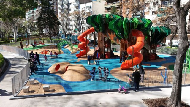 La Plaza Almagro estrenó un renovado patio de juegos