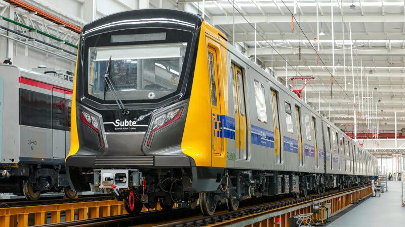 Llegan nuevos coches desde china para mejorar el servicio del Subte