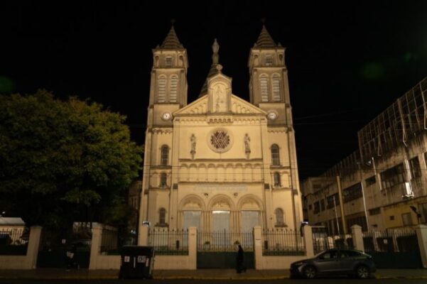 Parque Chacabuco suma una nueva postal nocturna